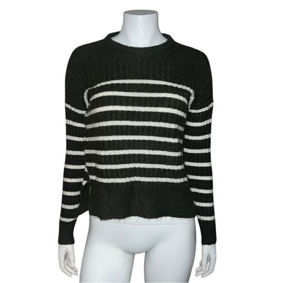 Abercrombie & Fitch Womens Green White Striped Sweater Hi-Lo XXS EUC - Picture 1 of 7